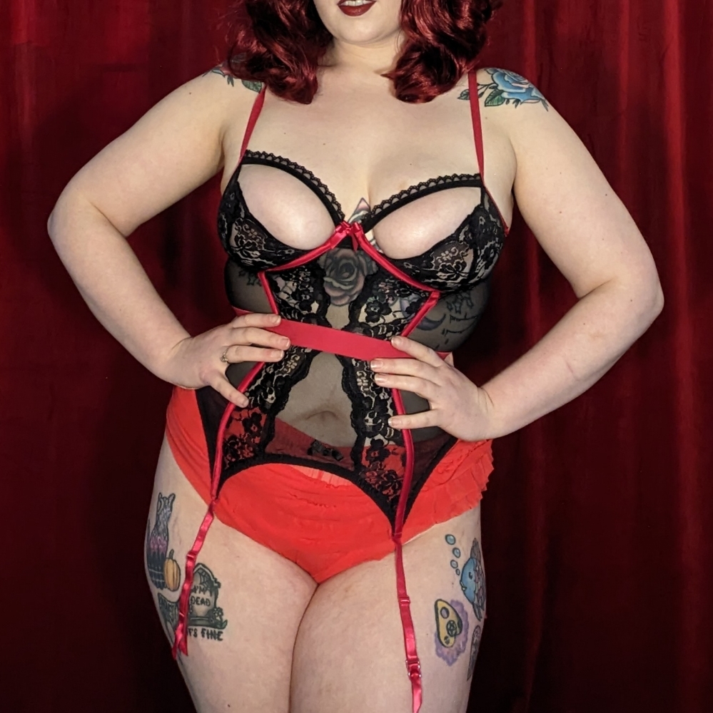Adore Me black and red lace cutout strappy bustier with garter straps - medium